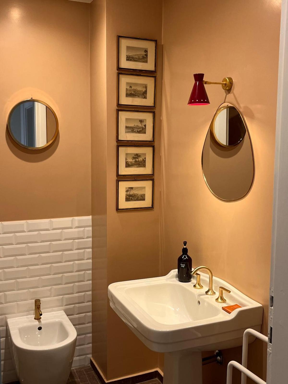 Timeless Elegance In Trastevere Rome