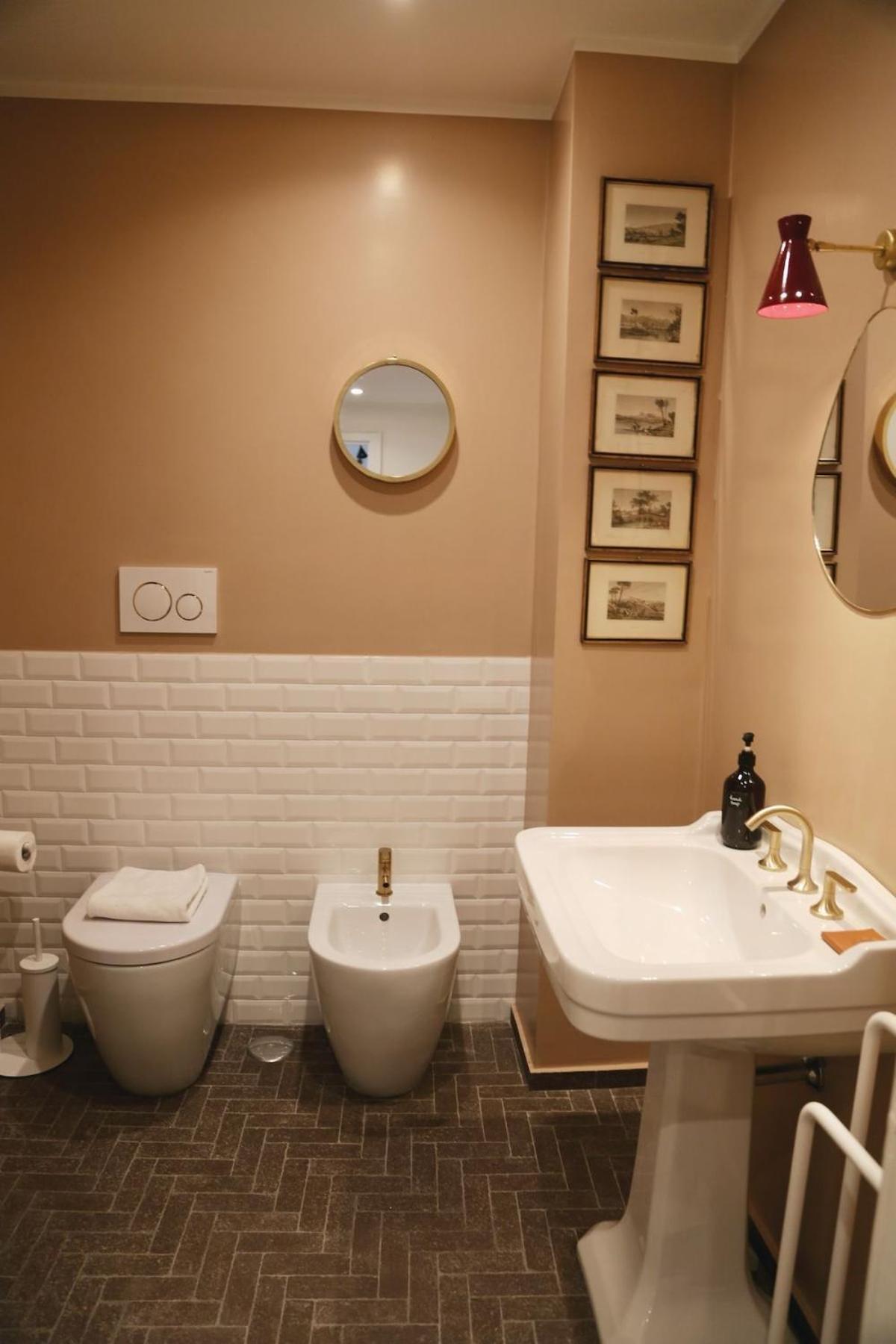 Apartment Timeless Elegance In Trastevere