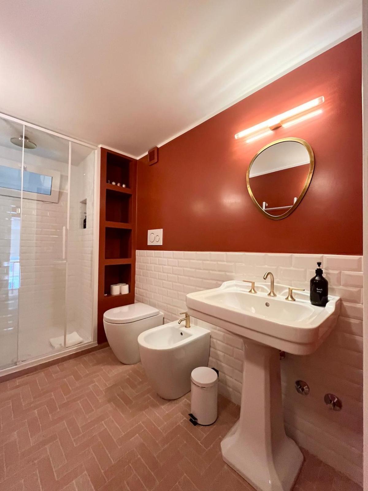 Apartment Timeless Elegance In Trastevere