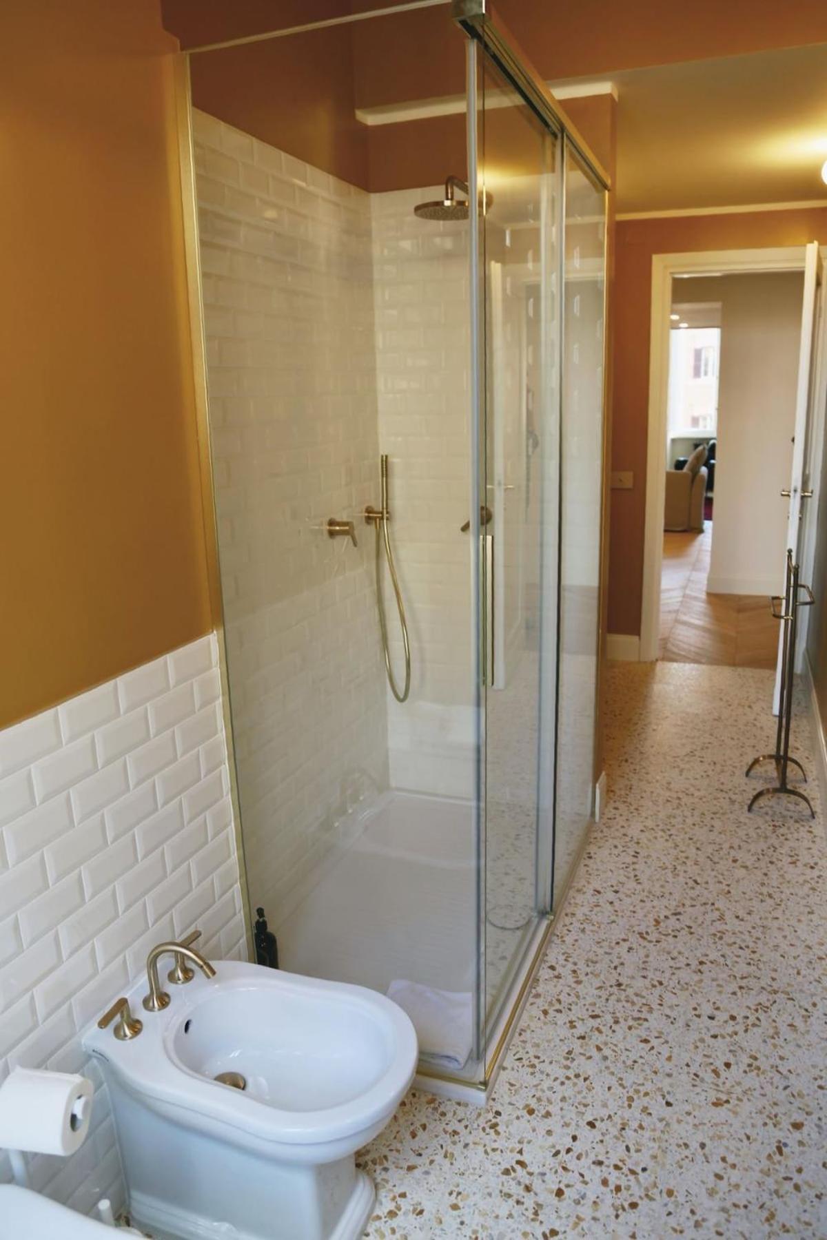 Apartment Timeless Elegance In Trastevere Rome